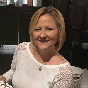 Meet your Posher, Adrienne